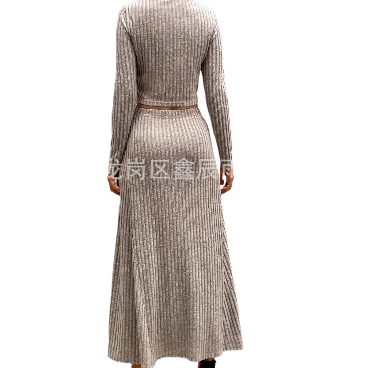 ملابس نسائية شتوية طقم من قطعت - مراجعة Winter Clothing For وسعره
